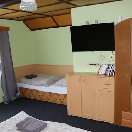 U Mateje Pasohlavky Guest House Exterior photo
